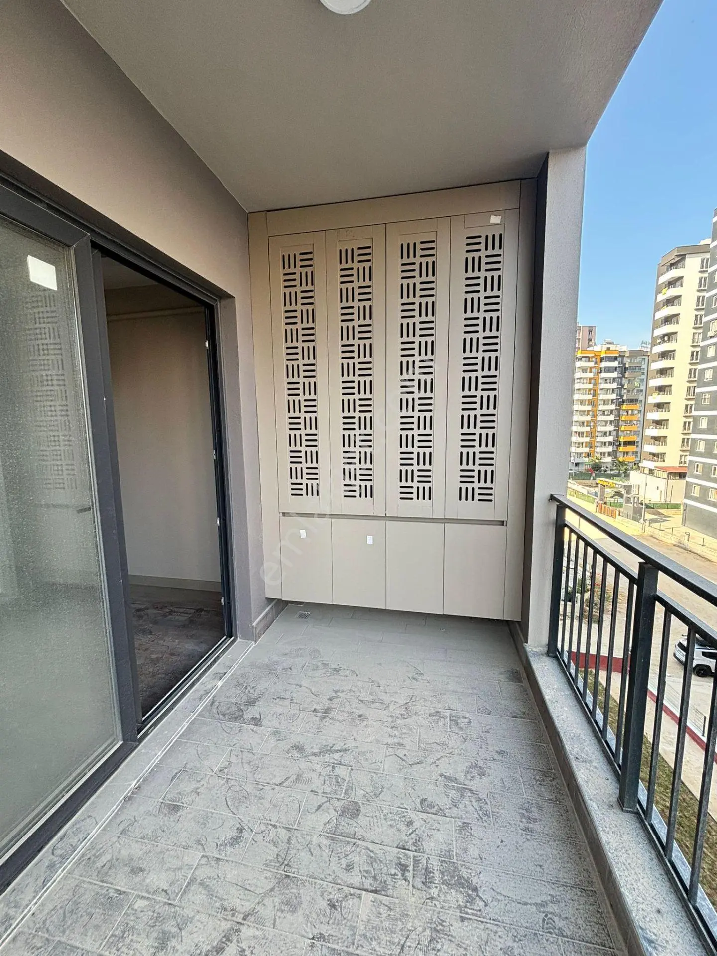 Nuuk 'tan Arpaçbahşiş'te Modern Yaşamın Yeni Adı Lüks Sıfır 2+1 Geniş Daire - Görsel 7