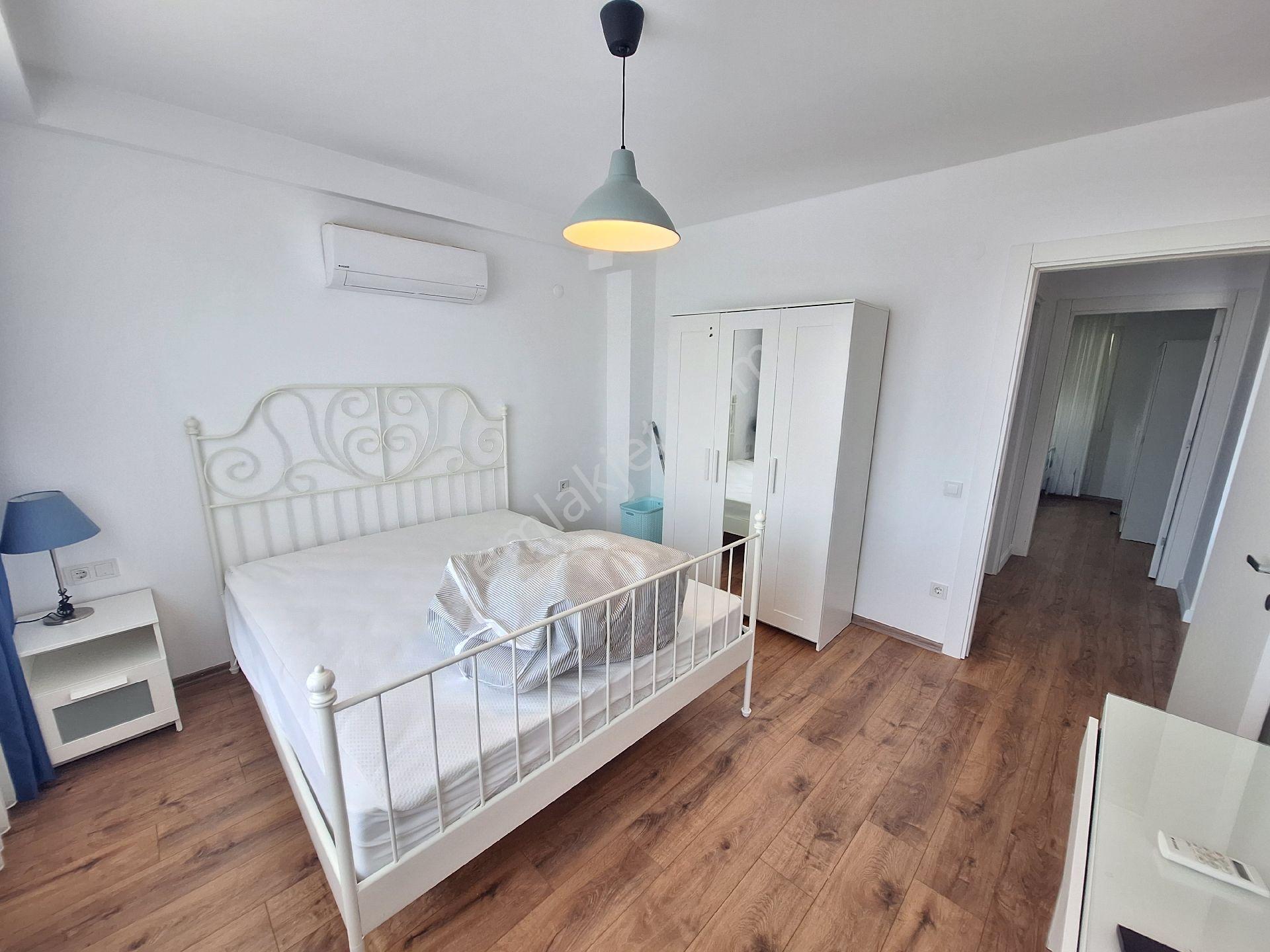 Kuşadasında Tatil Konseptinde Lüks Havuzlu Sitede Eşyalı Kiralık Yeni Daire - Görsel 31
