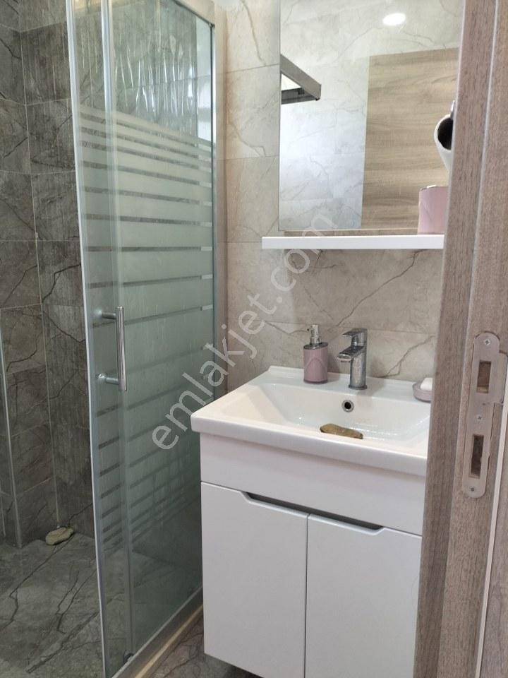 İzmir Çeşme Ayasaranda Denize Sıfır Ortak Havuzlu Sitede Kiralık - Görsel 13