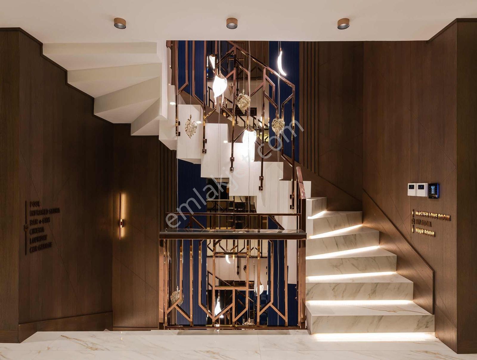 İzmir'de Emsali Olmayan Bir Villa - Görsel 28