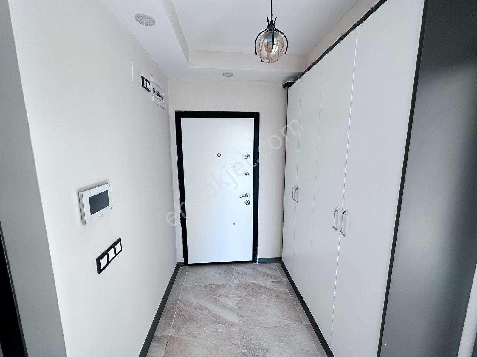 3+1 Bağımsız Mutfaklı & Havuzlu & Denize Yürüme Mesafesin'de Sat - Görsel 27