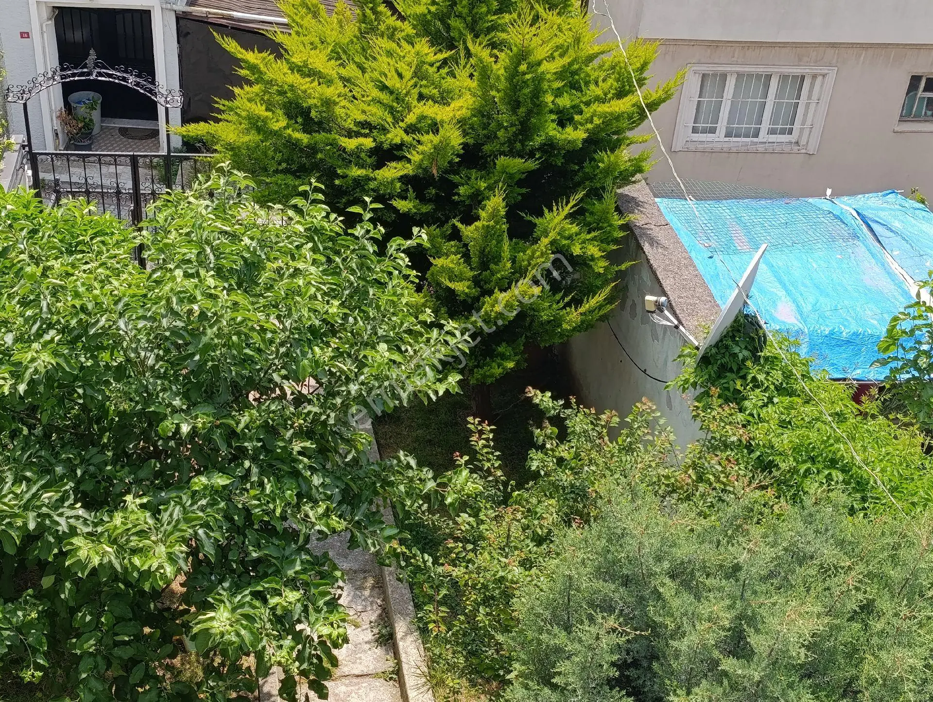 Satılık Beykoz Yalıköyünde Müstakil 3 Katlı Bina - Görsel 2