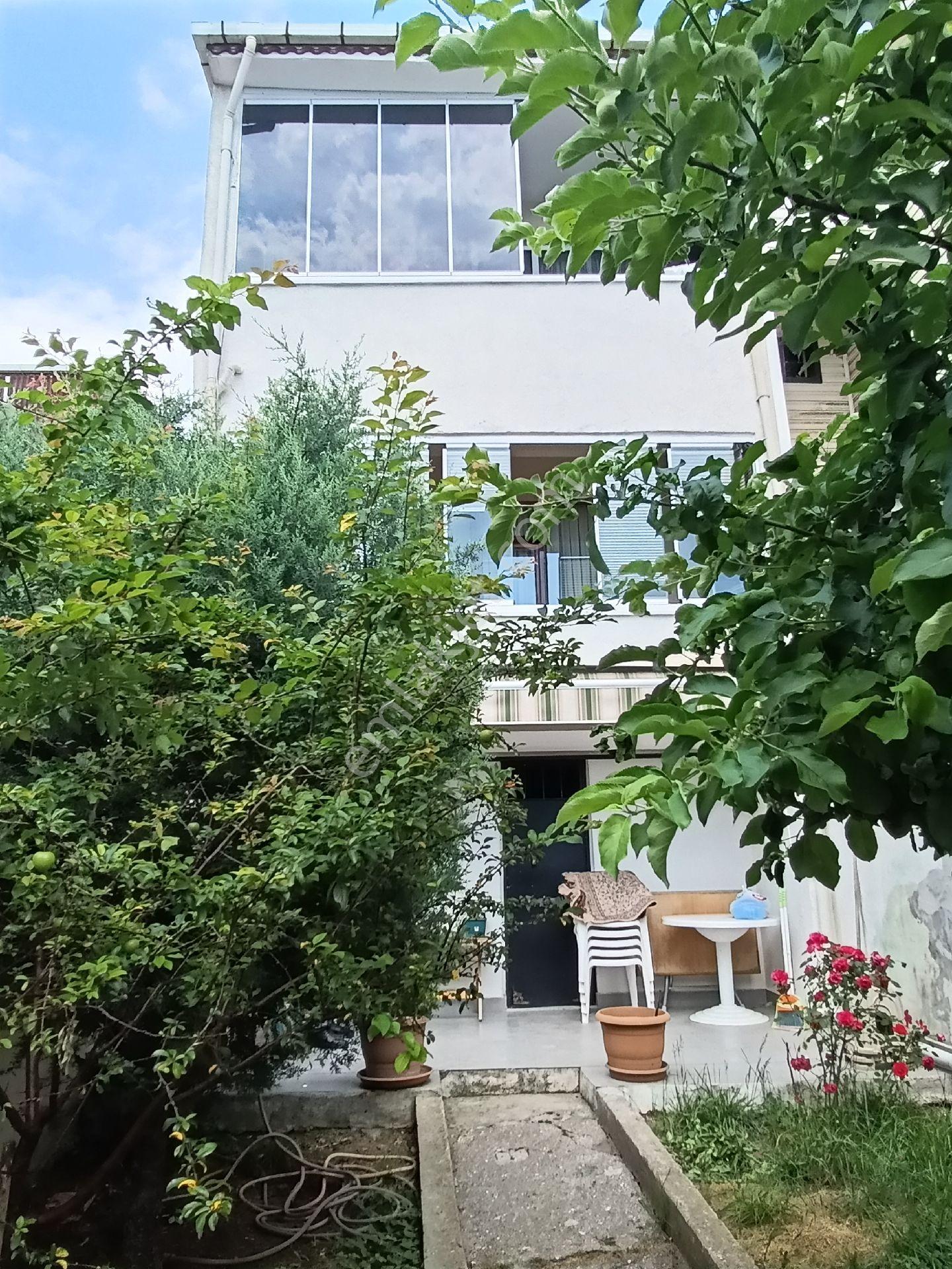 Satılık Beykoz Yalıköyünde Müstakil 3 Katlı Bina - Görsel 33
