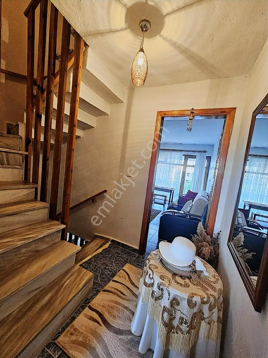 Denize Sıfır Sitede Satılık Yazlık - Görsel 17