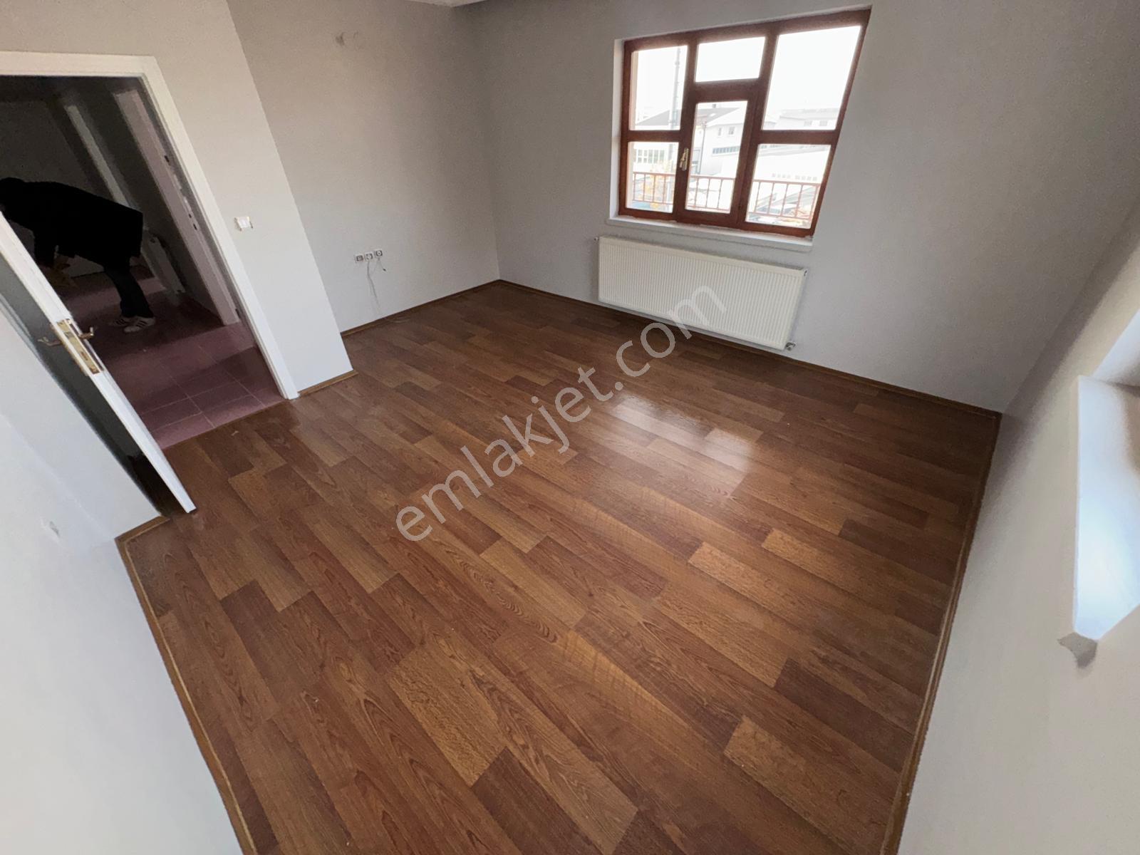 Tandoğan Mah. 3+1 Bağımsız Ara Katta Ön Cephe Daire - Görsel 15