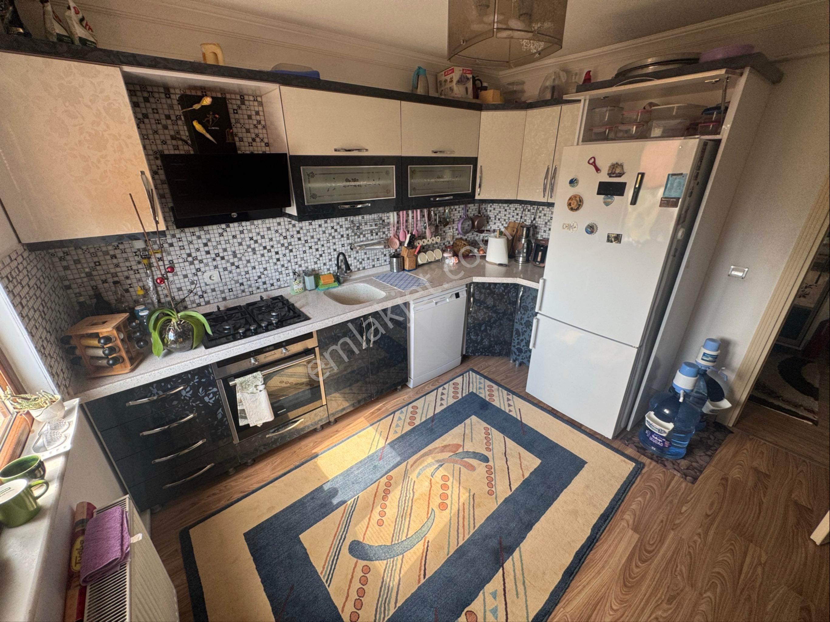 Edremit Kadıköy De 3+1 Doğalgazlı Arakat - Görsel 16