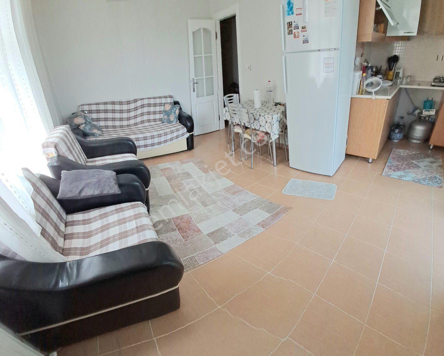 Huzurkent Sitesi Ara Kat Geniş 1+1 Havuzlu Güvenlikli Eşyalı Doğalgazlı Cam Balkonlu - Görsel 14