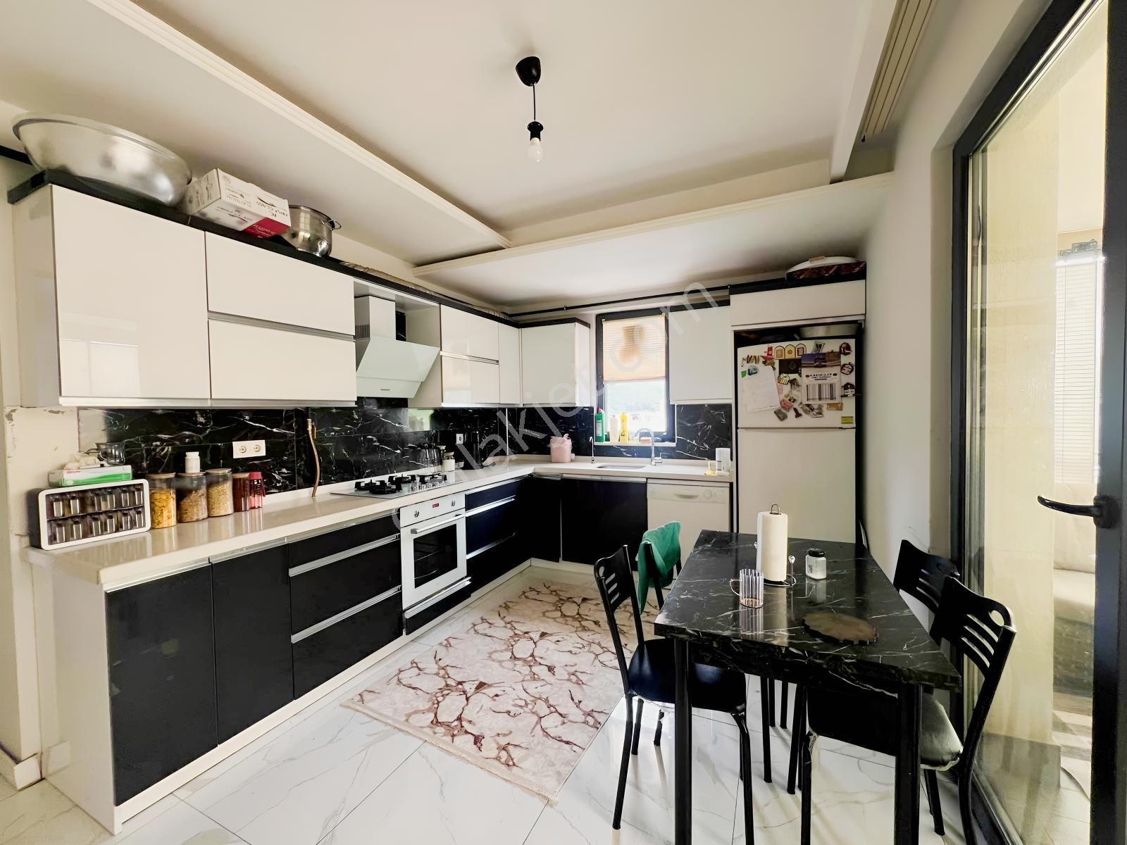 Bulut Emlaktan Polatlı Blv. Cephe Satılık 3+1 Daire
