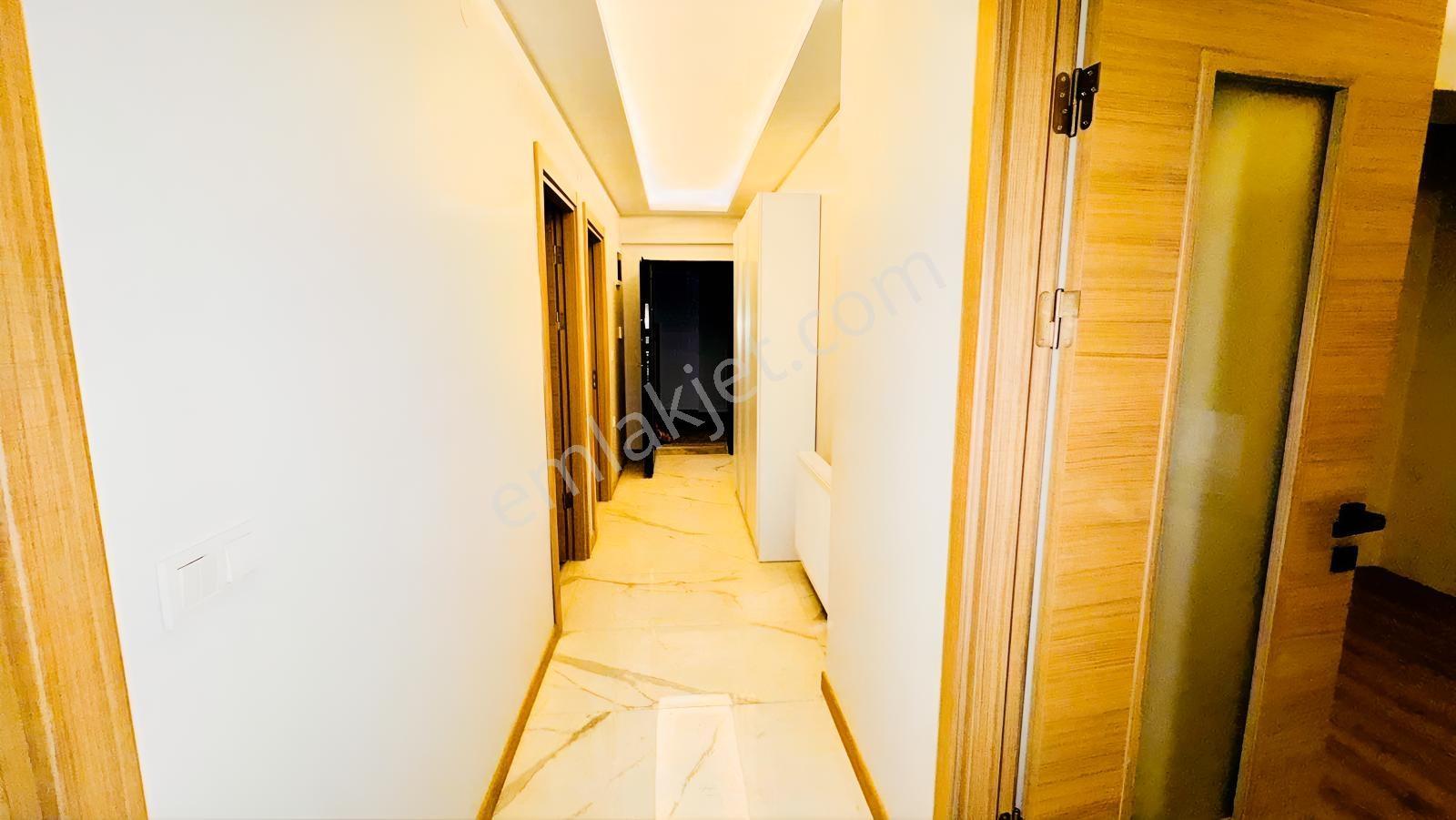 Karşıyaka İzban Y Sıfır 3+1 Kiralık Lüks Kapalı Otoparklı Daire - Görsel 21