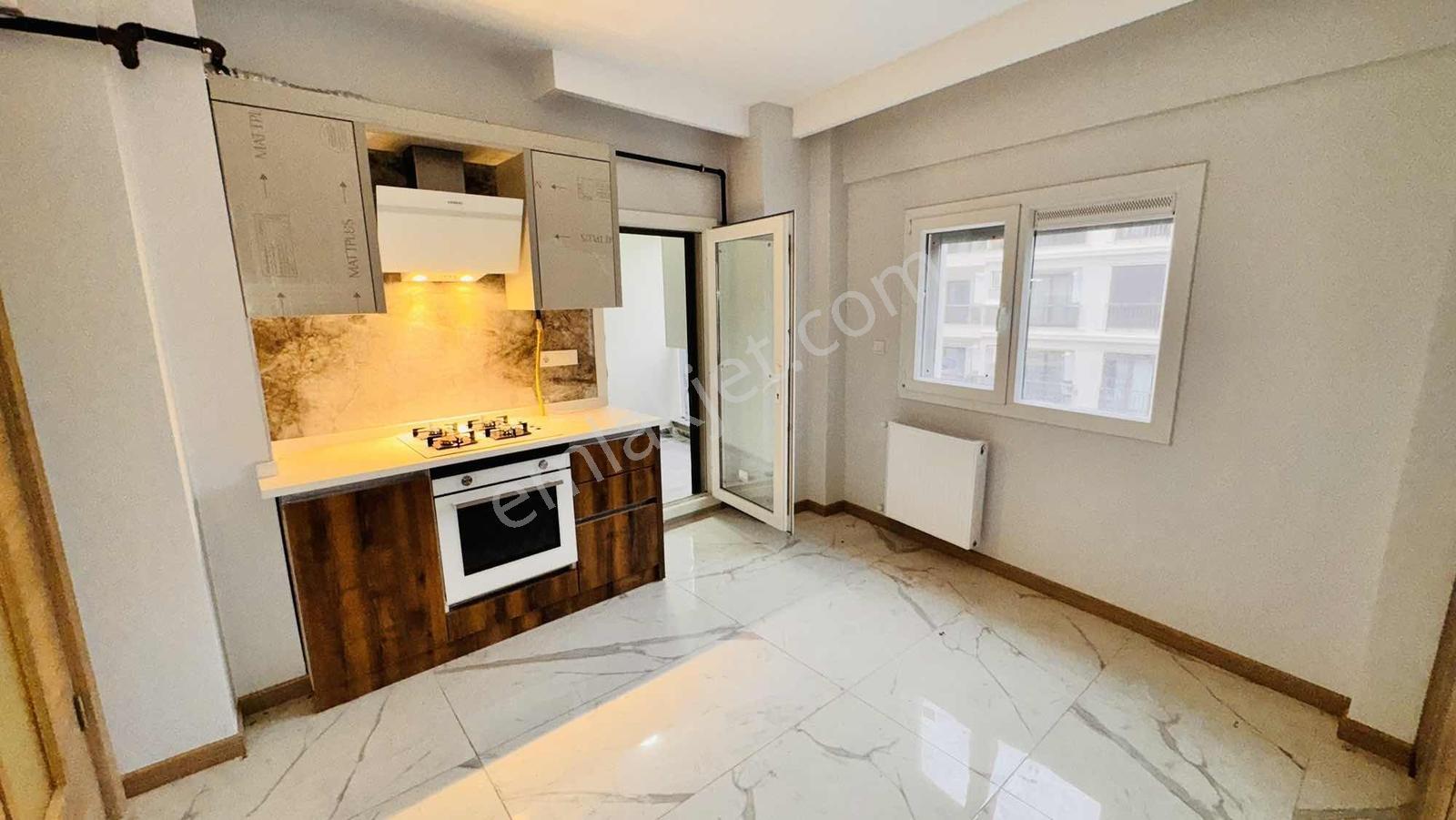 Karşıyaka İzban Y Sıfır 3+1 Kiralık Lüks Kapalı Otoparklı Daire - Görsel 16