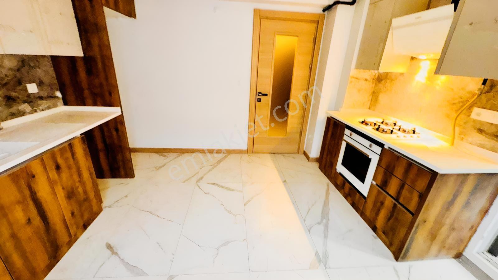 Karşıyaka İzban Y Sıfır 3+1 Kiralık Lüks Kapalı Otoparklı Daire - Görsel 33