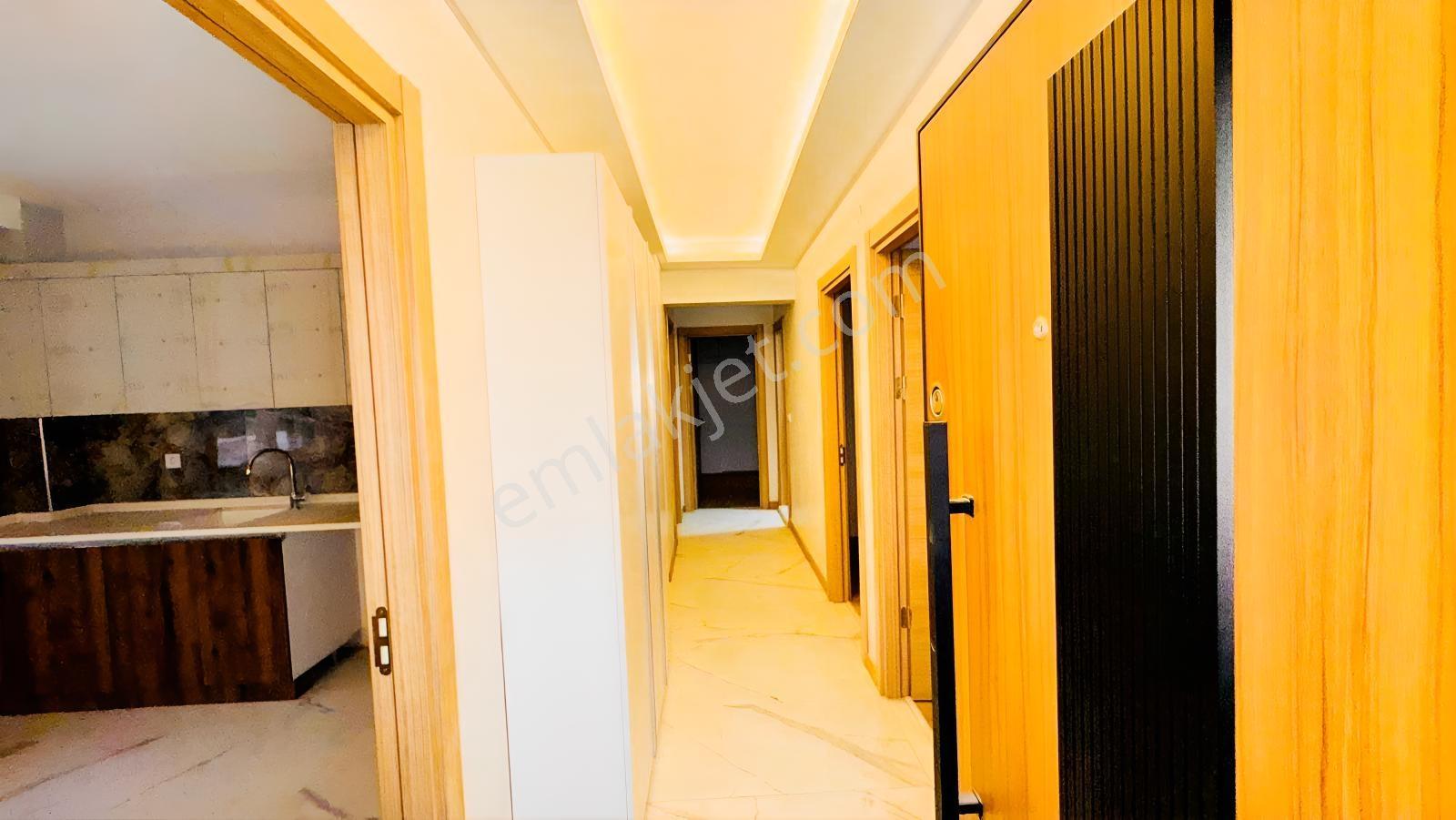 Karşıyaka İzban Y Sıfır 3+1 Kiralık Lüks Kapalı Otoparklı Daire - Görsel 2