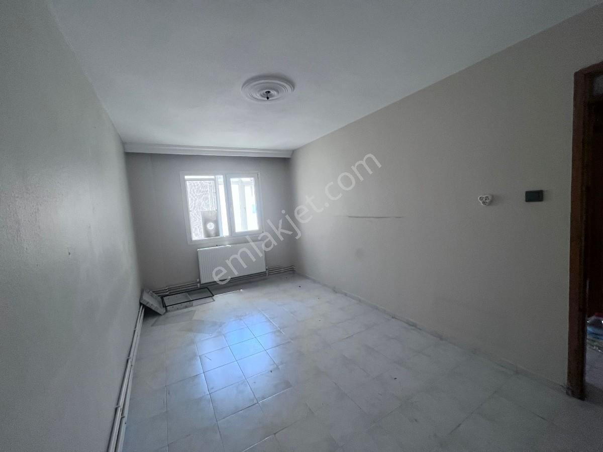 Hasanağa Bahçesi Karşısında 3+1 Kiralık Daire - Görsel 23