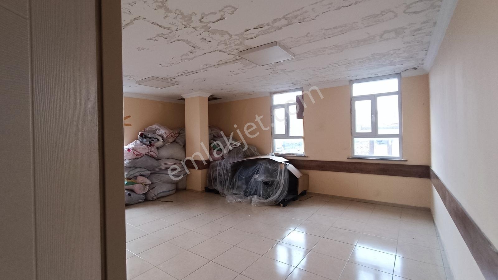 Kiralık 2.600m2 Merkezi Konumda Reklam Değeri Olan 7 Kat İşyeri - Görsel 25