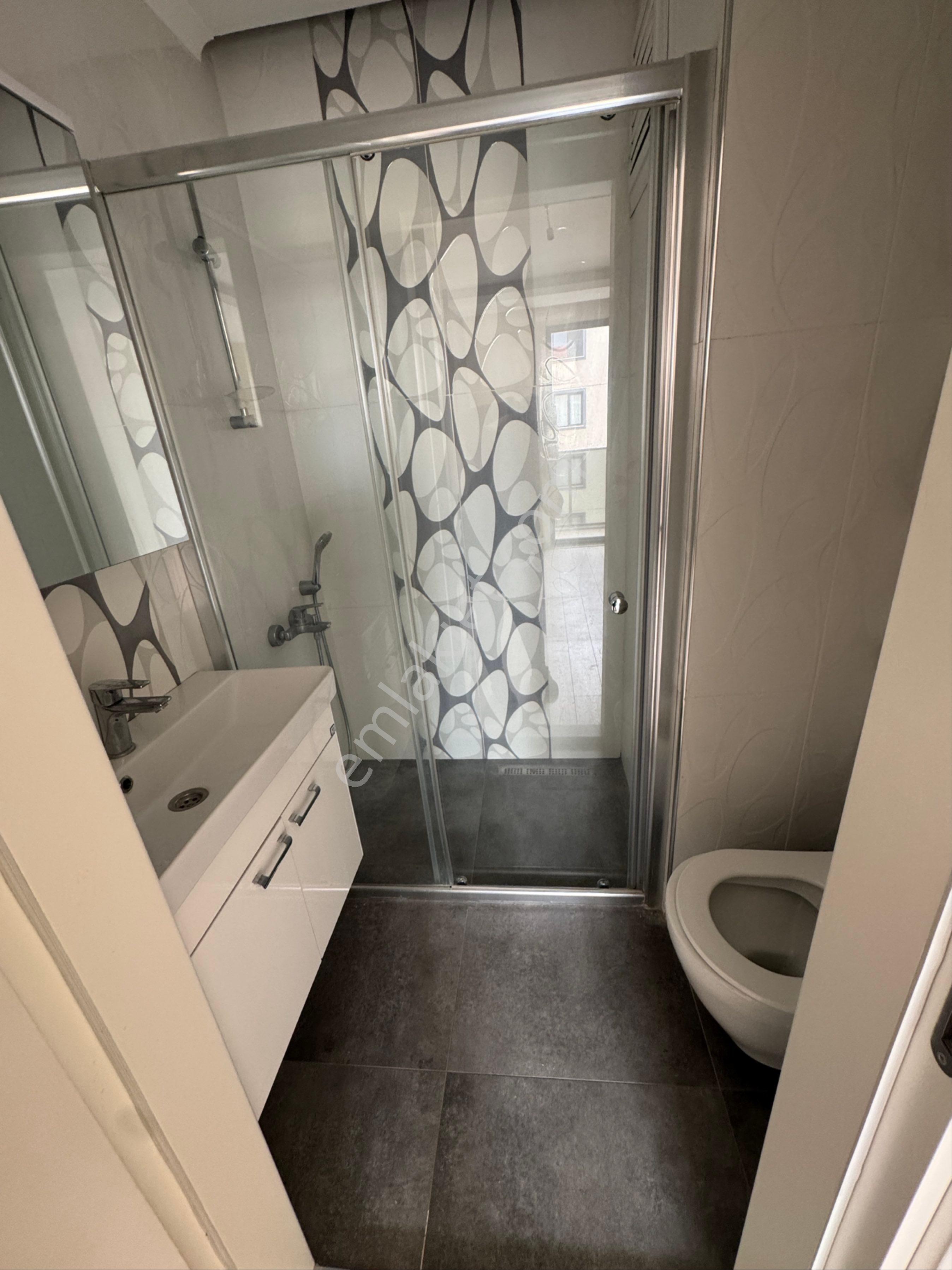 Edremıt Kadıköy De 3+1 Doğalgazlı Kiralık - Görsel 7