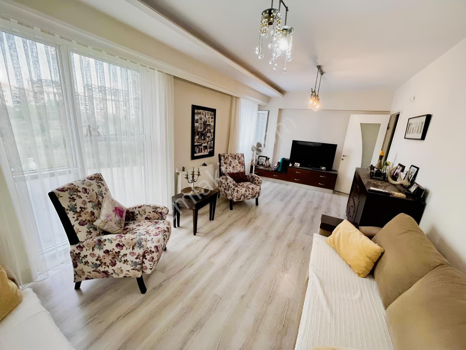 Karşıyaka Riverside Konutlarında Ful Eşyalı 2+1 Kiralık Daire - Görsel 33