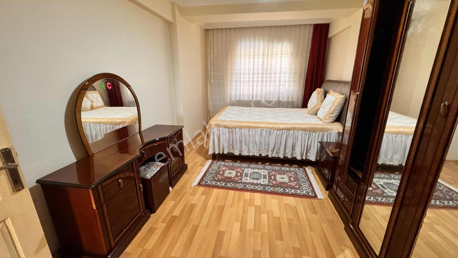 Çiğlide Büyük 3+1 Ebeveyn B.deniz Manzaralı Satılık Daire - Görsel 13