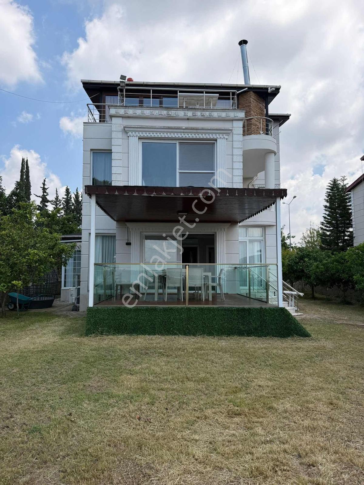 Hekimköy Emsalsiz Göl Manzaralı 6+1