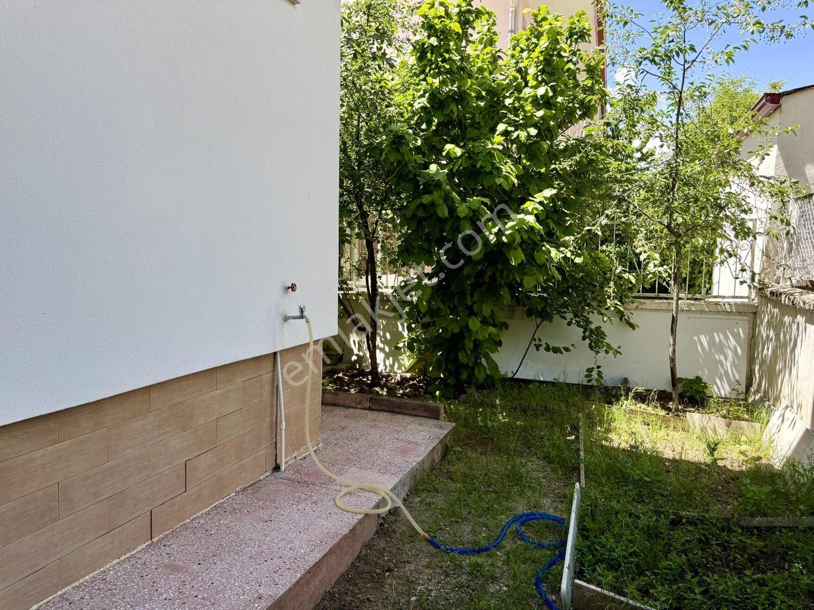 Emre Gm/den Doğukent'te Şehir Hastanesi Yanında Bakımlı Villa - Görsel 7
