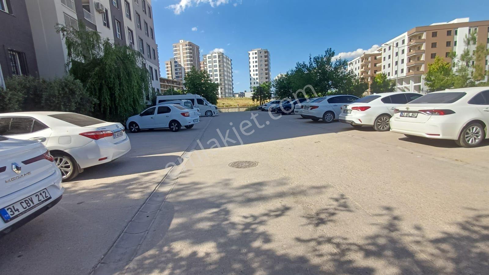 Güzel Emlak Tan İskanlı Daire - Görsel 31