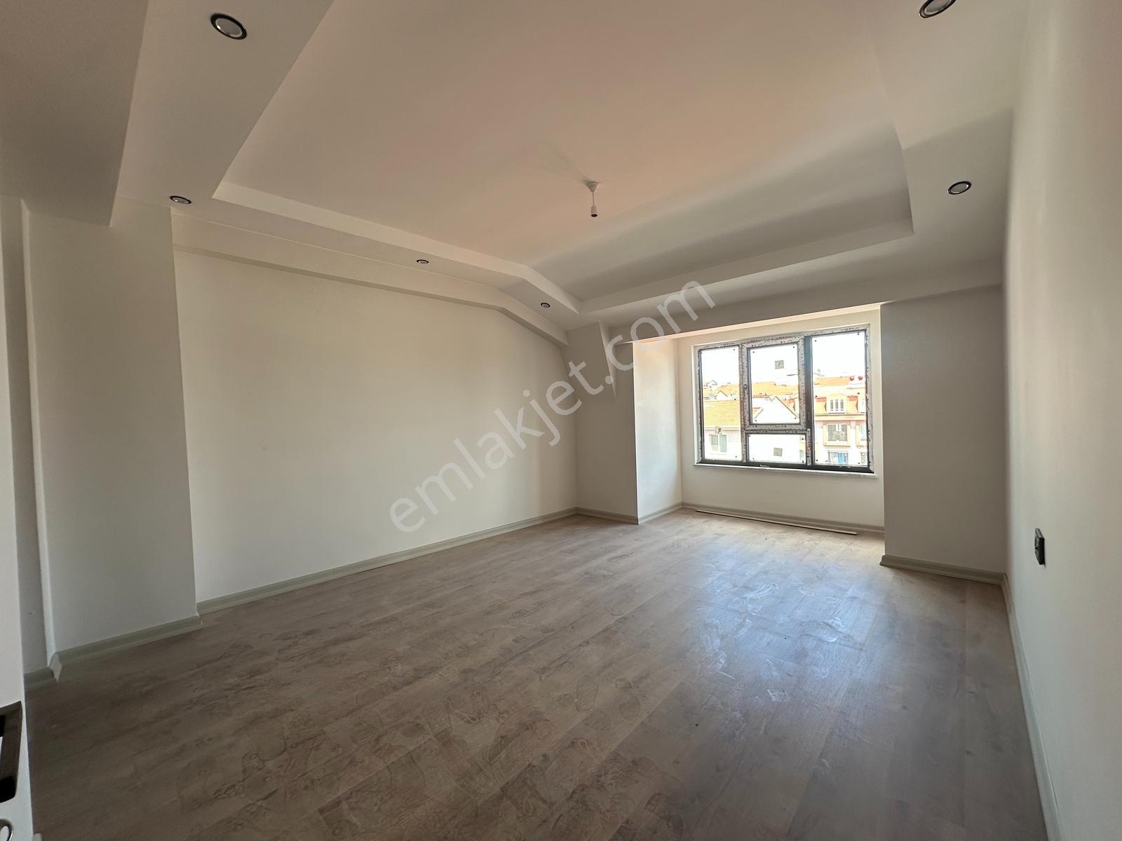 Estorıa'dan Kumlubel Esenli'de 3+1 Kullanışlı Dubleks Daire - Görsel 18