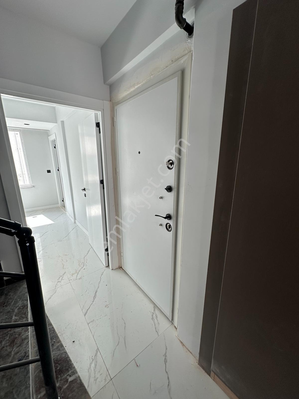 Estorıa'dan Kumlubel Esenli Yanı E. Banyolu Dubleks 2+1 Daire - Görsel 8