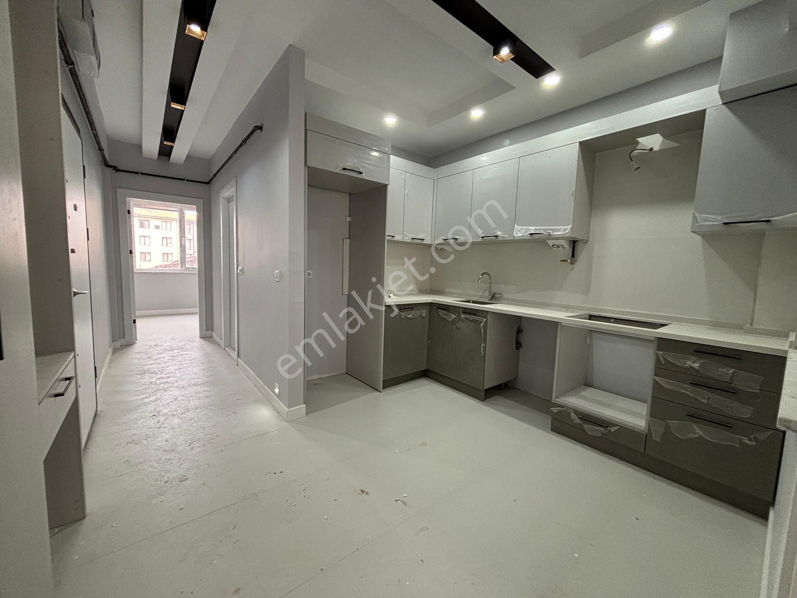 Estorıa'dan Adliye Yakını Asansörlü Y.ısıtma 2+0 Sıfır Daire - Görsel 12