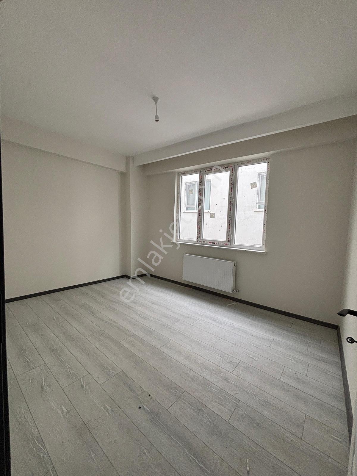 Estroıa'dan Emniyet Yakını İskanlı Balkonlu Sıfır 2+1 Daire - Görsel 15