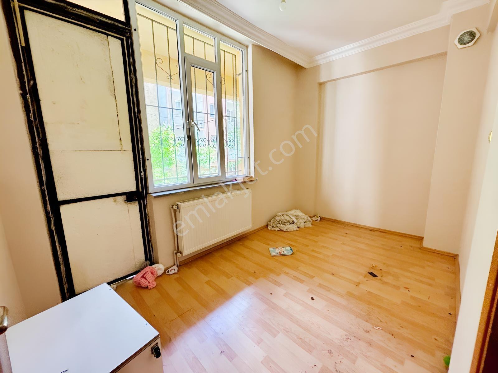 Estorıa'dan Güllük'te Espark Yakını Çift Balkonlu 2+1 Daire - Görsel 13