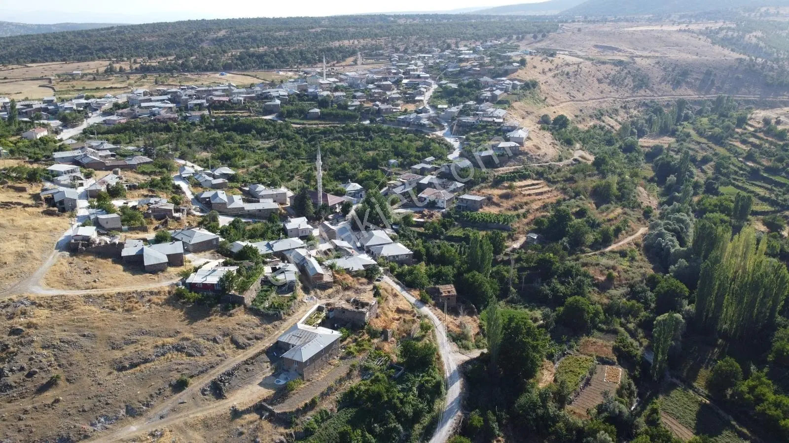 Meramda Köy Dibi Muazzam Bahçe Mete Mermer'den - Görsel 2