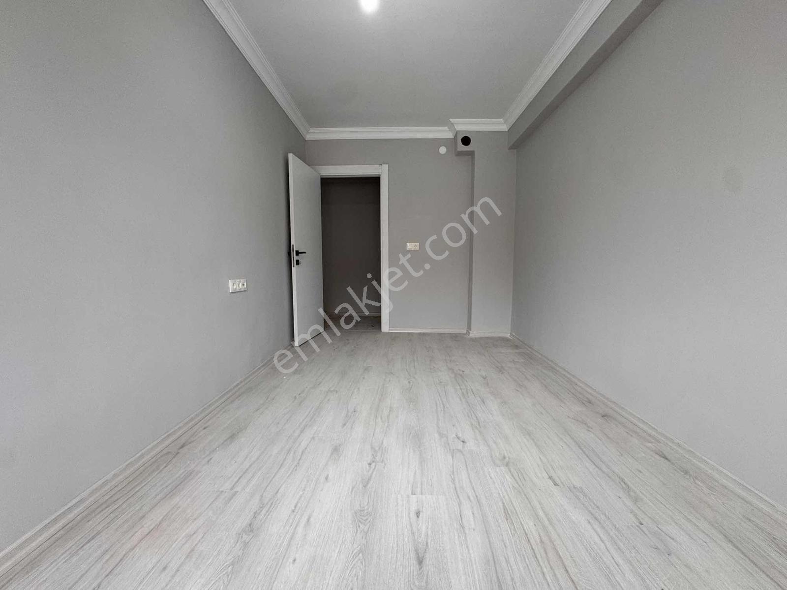 Pera'dan Sütlüce Mah. Eğitimciler Cad. Yakını Kiralık 2+0 Daire - Görsel 4