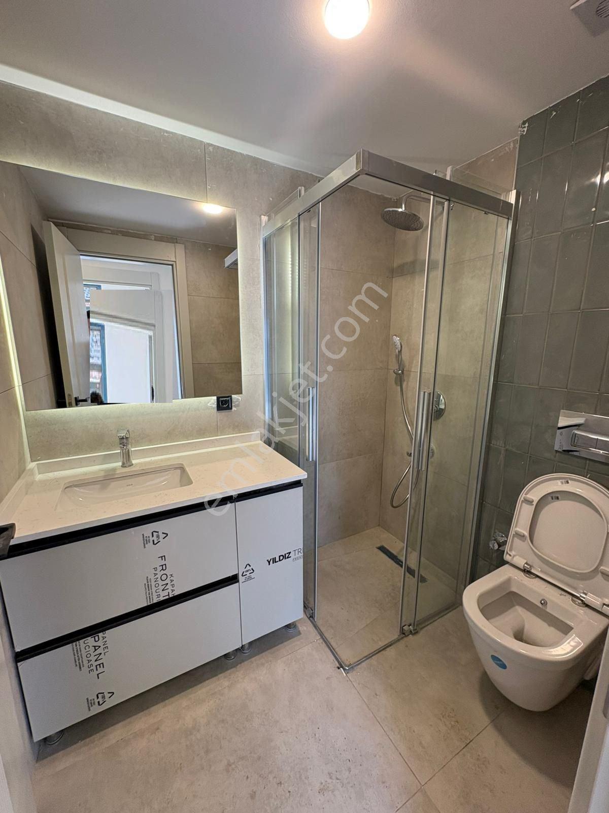 Çengelköy Zübeyde Hanım Caddesine 2. Bina 3+1 Sıfır Kiralık - Görsel 21
