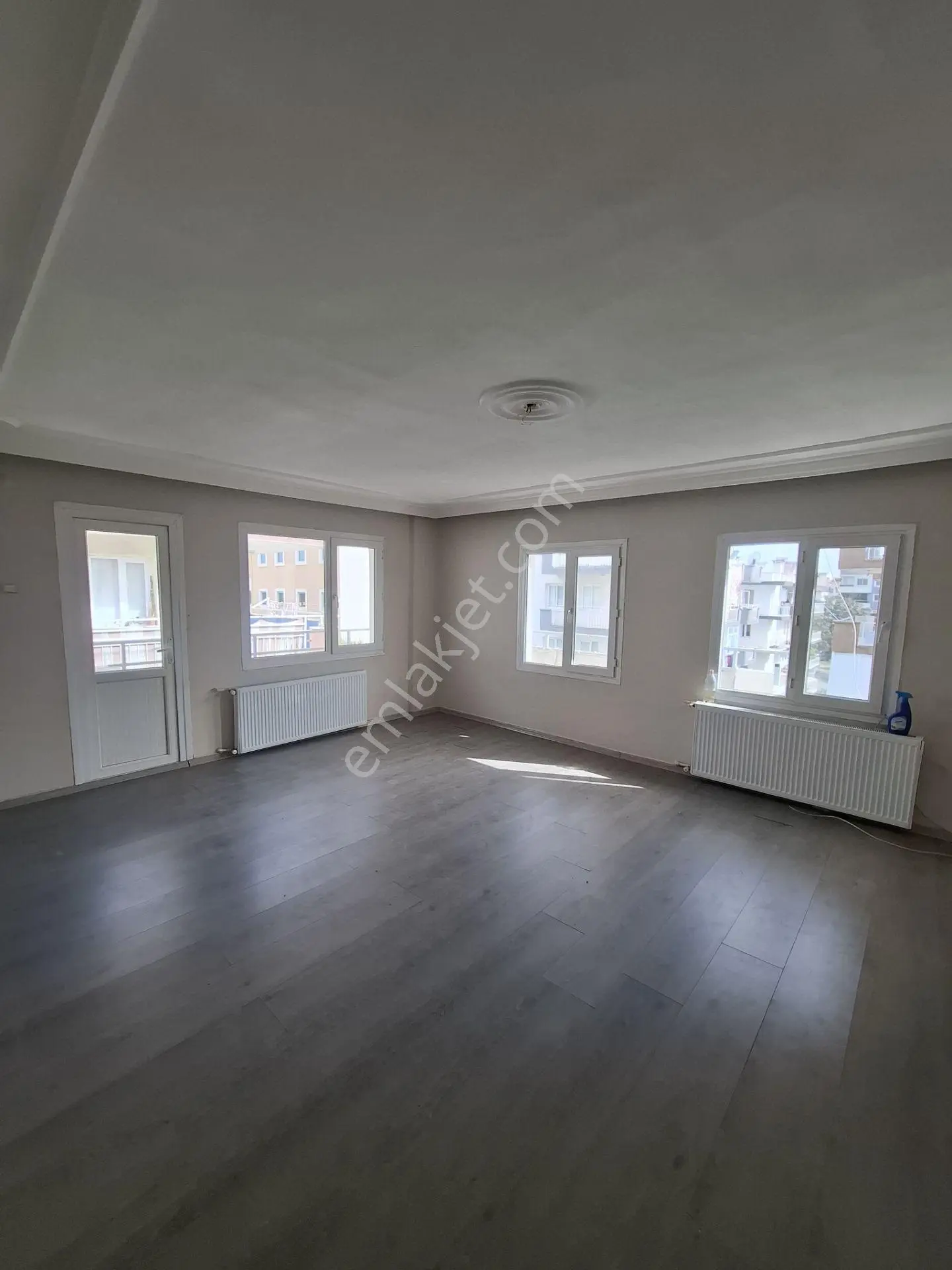 🏡 Söke Yenicami Mahallesi'nde Kiralık Fırsat Daire! - Görsel 4