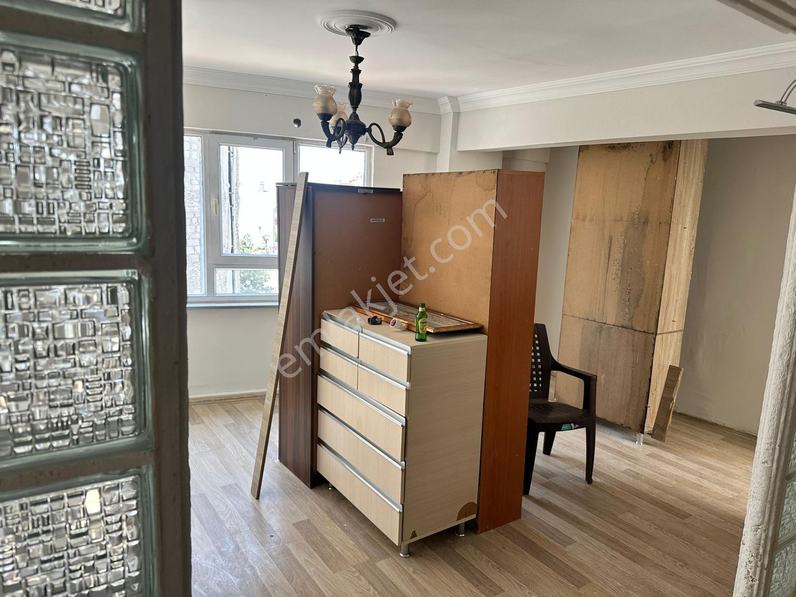 Edirne Merkez Çarşıda Satılık Teraslı 100 M² Ofis - Görsel 8