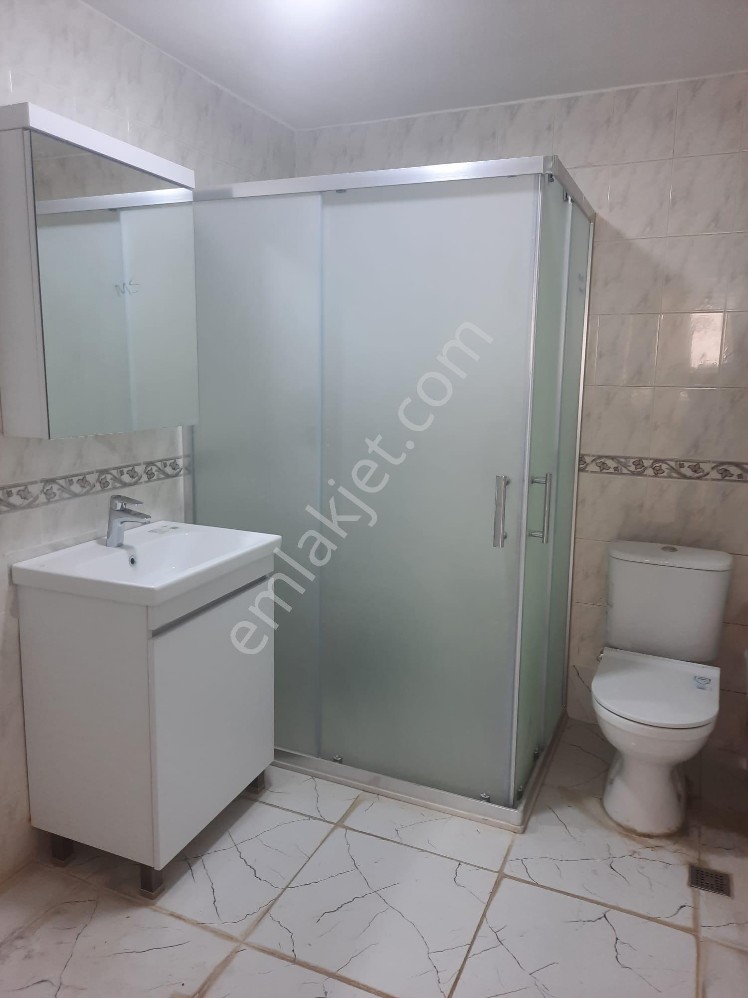 Kartal Karlıktepe Mah Tanrıverdi Gayrimenkul'den Kiralık 3+1daire - Görsel 12