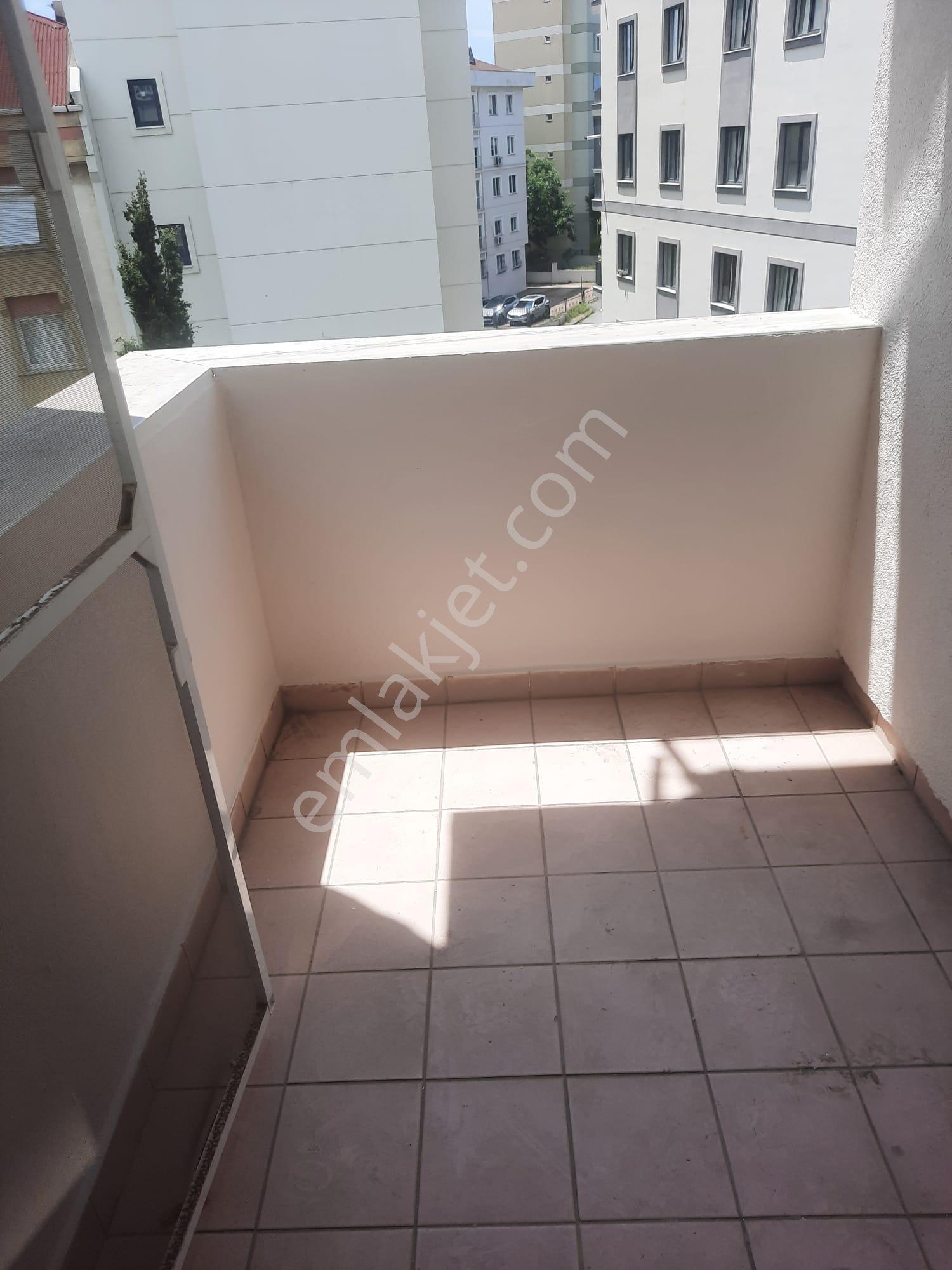 Kartal Karlıktepe Mah Tanrıverdi Gayrimenkul'den Kiralık 3+1daire - Görsel 13