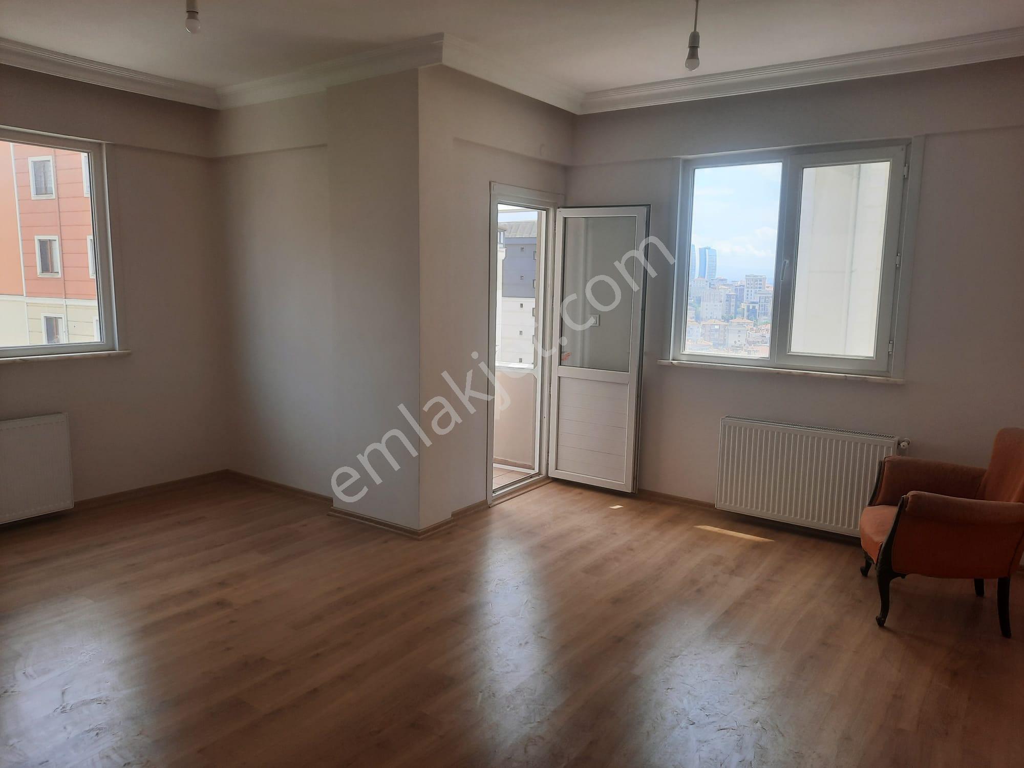 Kartal Karlıktepe Mah Tanrıverdi Gayrimenkul'den Kiralık 3+1daire