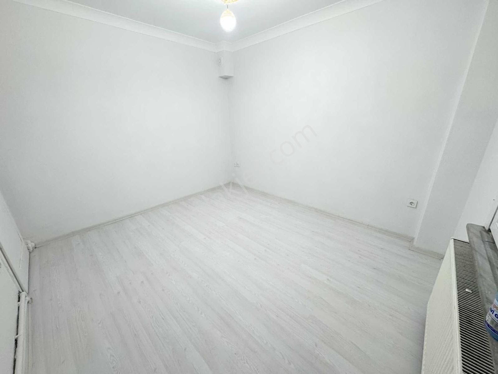 Yoldaş İnş Satılık 2+1 100 M2 Masrafsız Balkonlu Bahçekatı - Görsel 30
