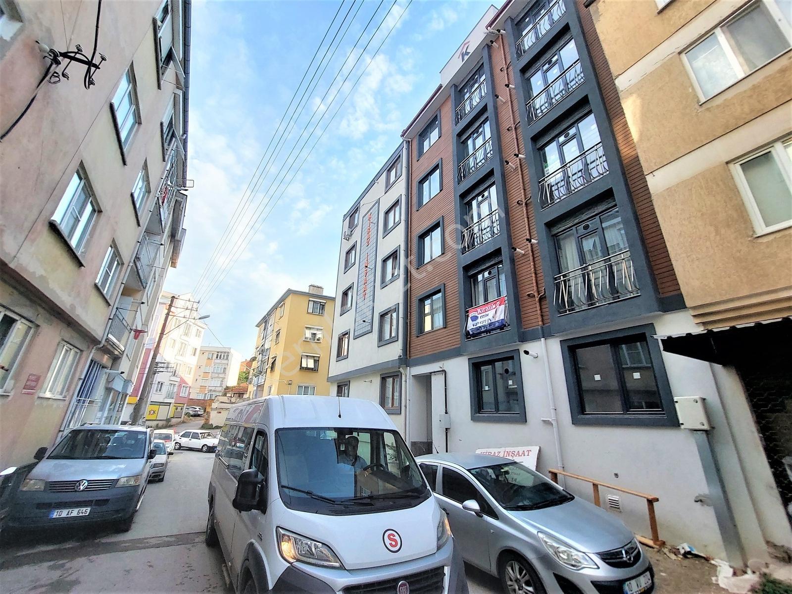 El/ya 'dan Anafartalar Cad. Ve Hilton Yakını Yeni Eşyalı 1+1 - Görsel 26