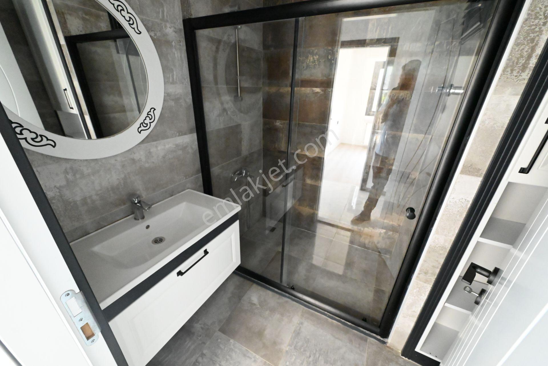 Üstünkent'ten Eski Mezitli'de Doğalgazlı Kiralık 2+1 Geniş Daire - Görsel 40