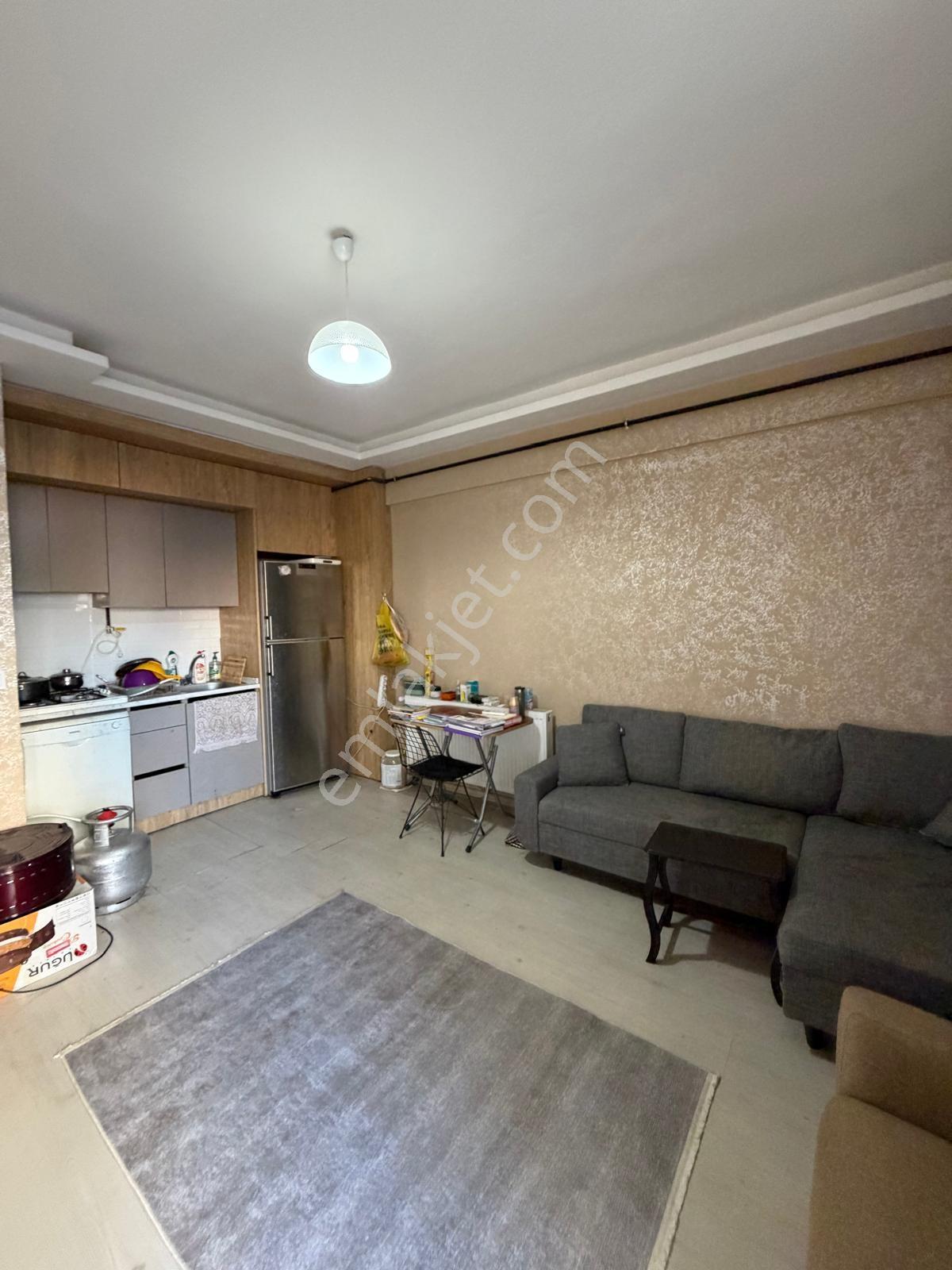 Bakırçay Mevki Eşyalı 1+1 Daire - 50m² Kira Garantili 2 Cepheli - Görsel 8