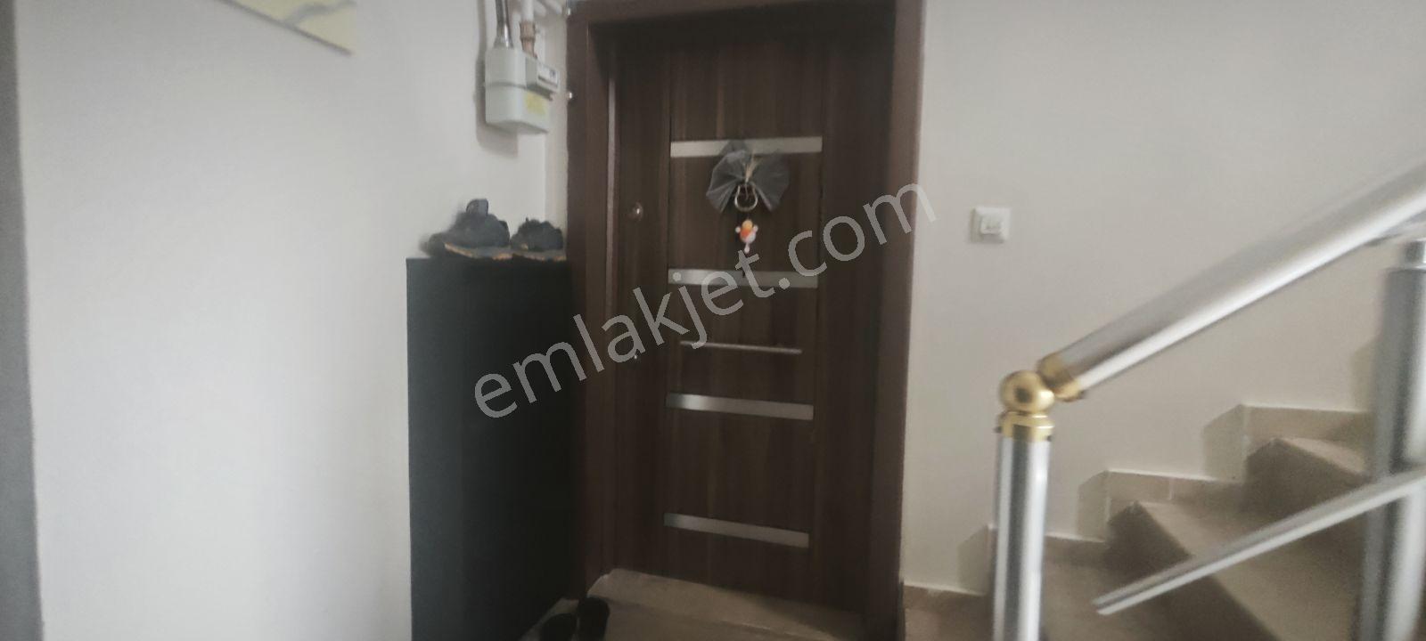 Harika Konum Kiralık 2 Kat 2+1 Daire Çarşı Merkeze Yakın Konumda - Görsel 9