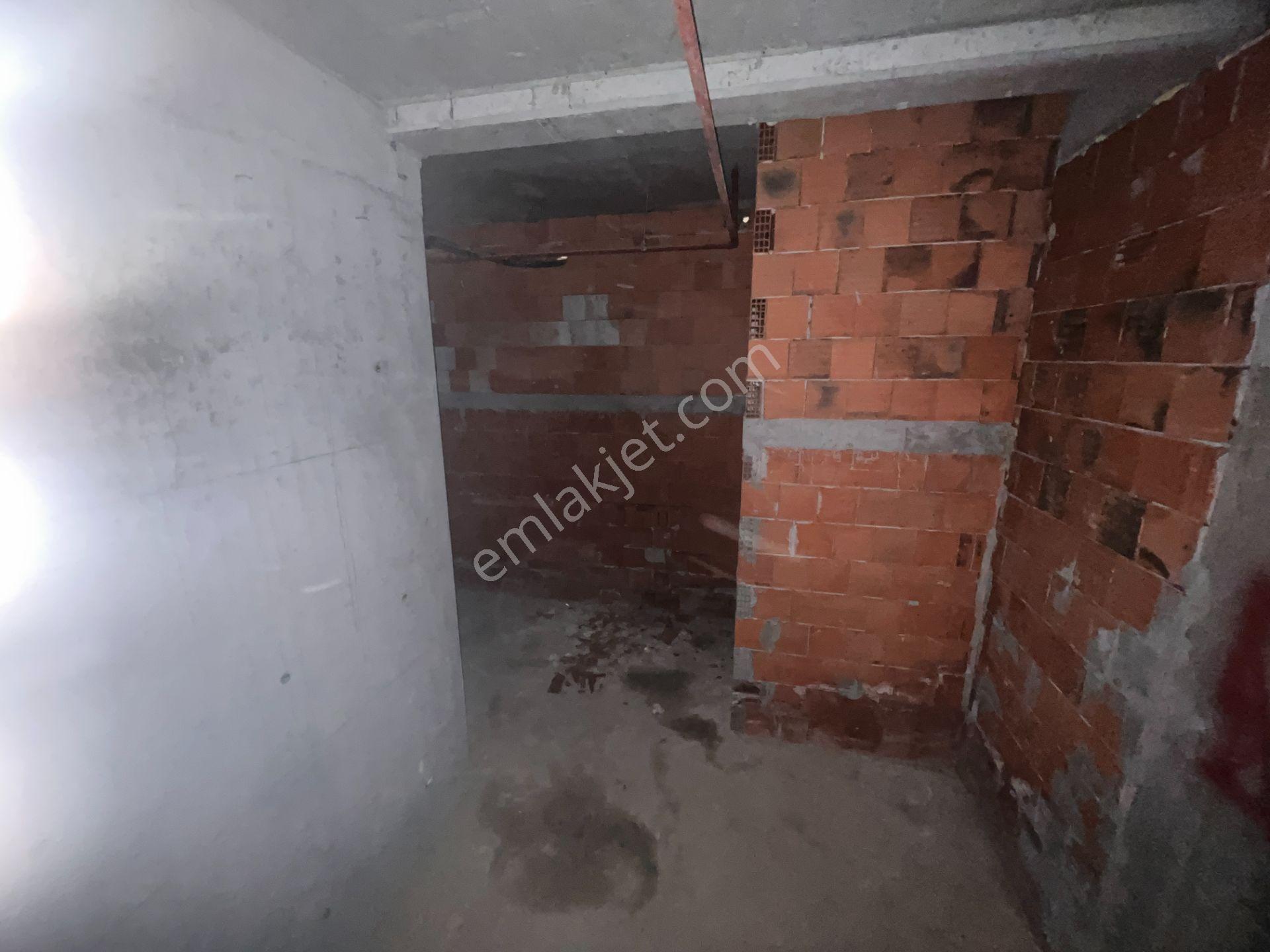 Fetihtepe Emlak Konut 2 Katlı 100 M2 Dükkan Otopark Çıkışı - Görsel 11