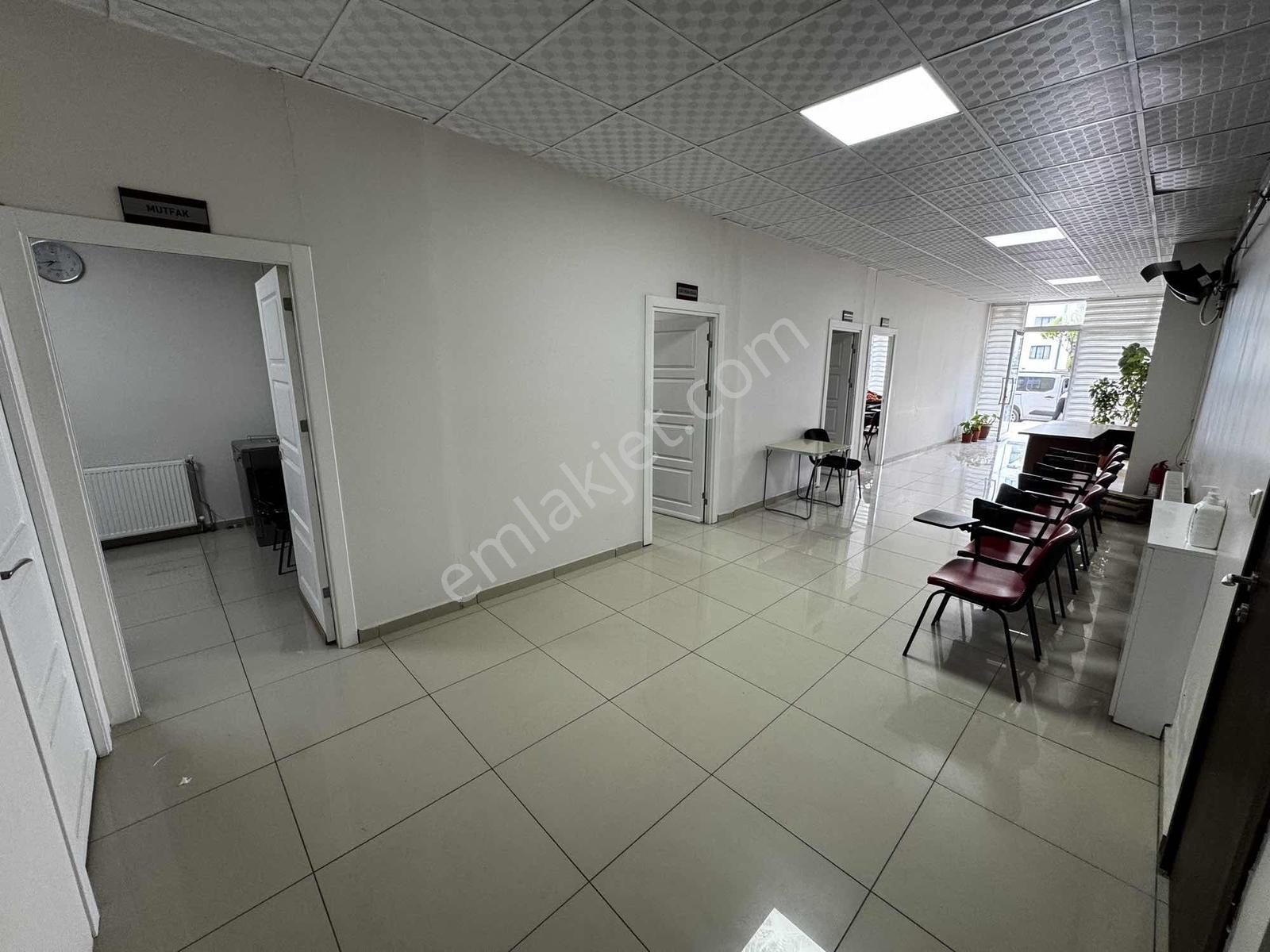 [ema]ataşehir Kuvay-ı Milliye Caddesinde Kiralık Dükkan - Görsel 4