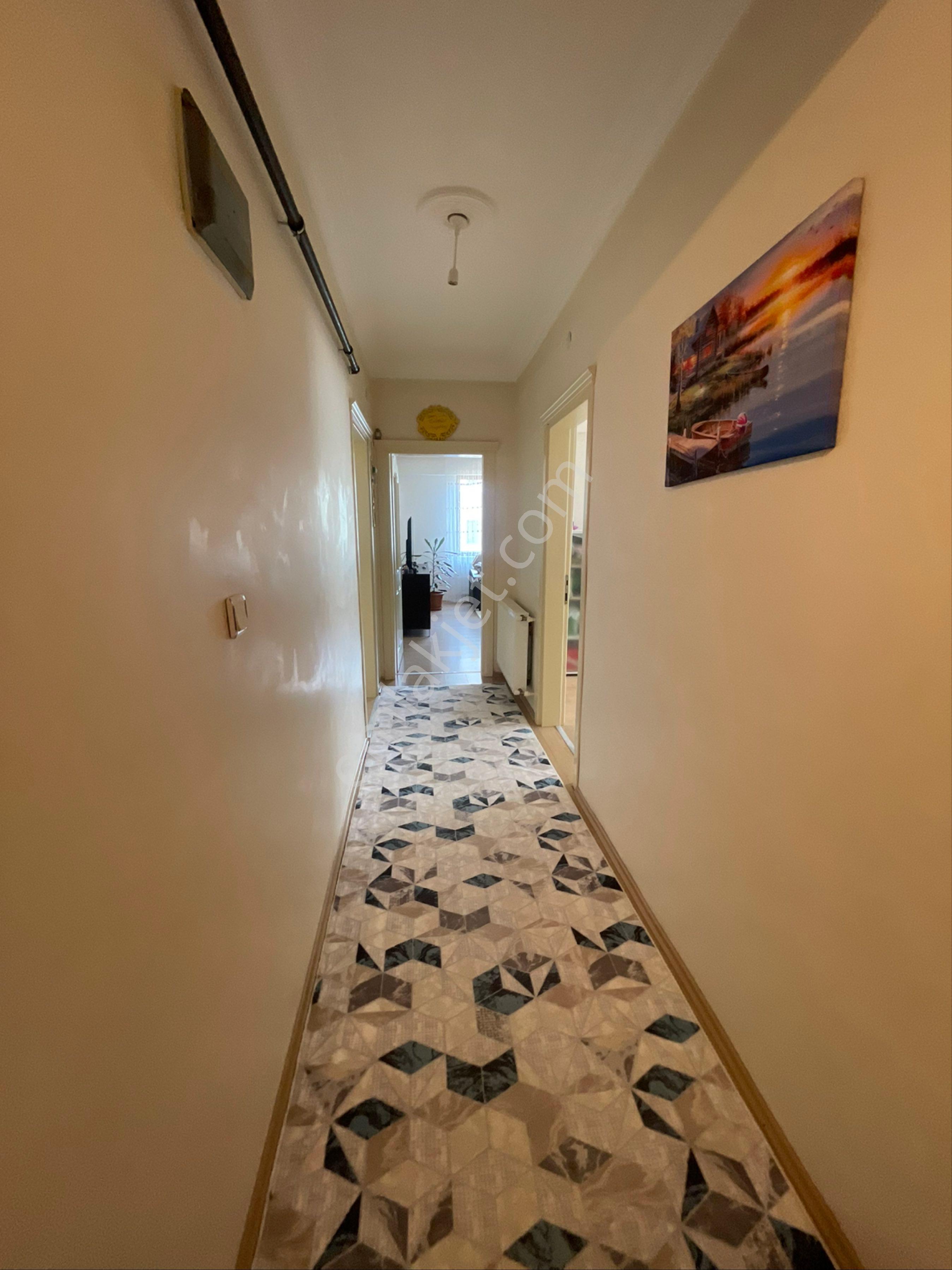 Yalova Merkez Şahane Konumda 5+1 Ters Dubleks 200 M2 Satılık Daire - Görsel 11