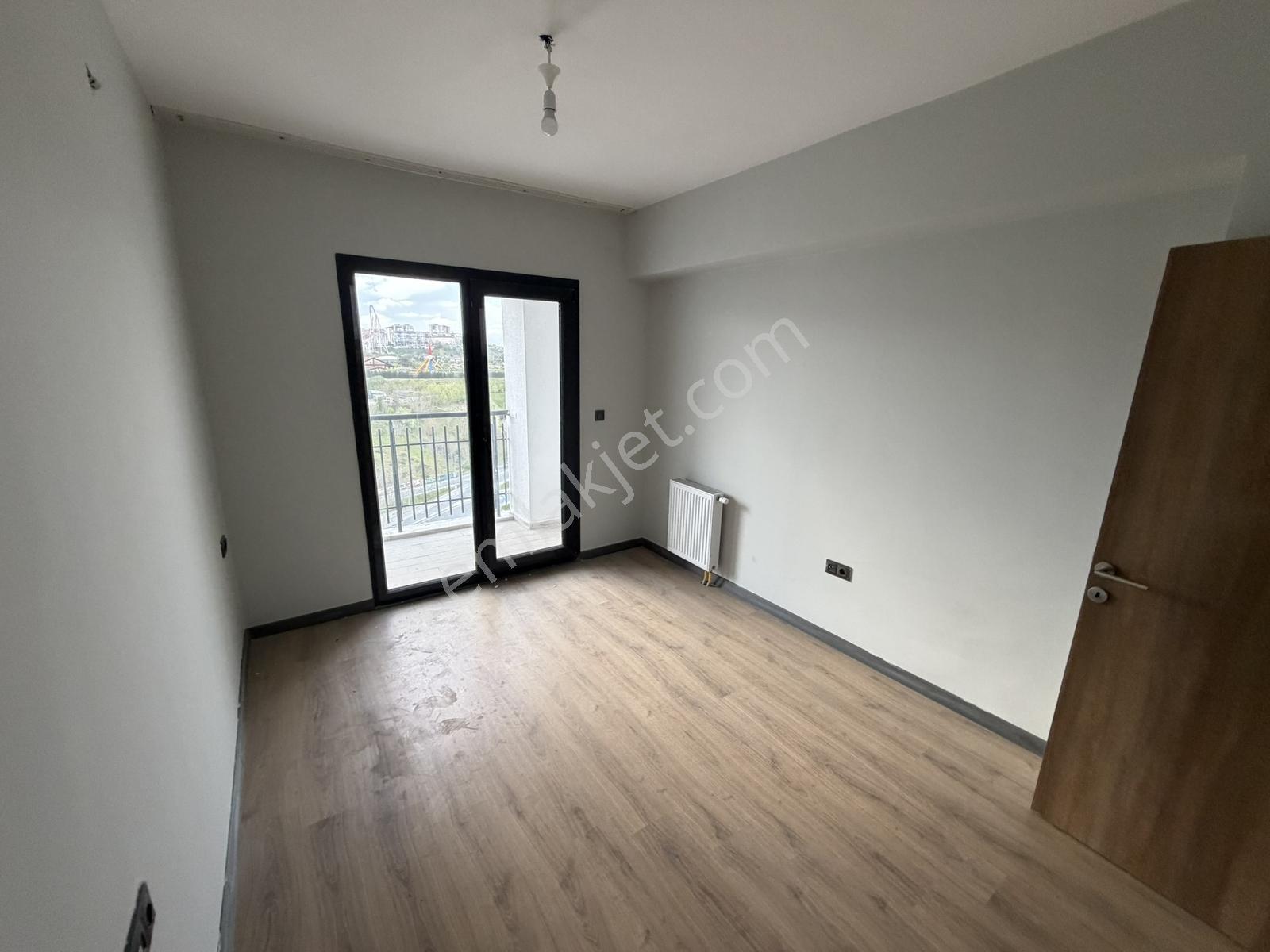 Toki 2. Etap 8. Kat Köşe Önü Açık Ferah Balkonlu Daire - Görsel 16