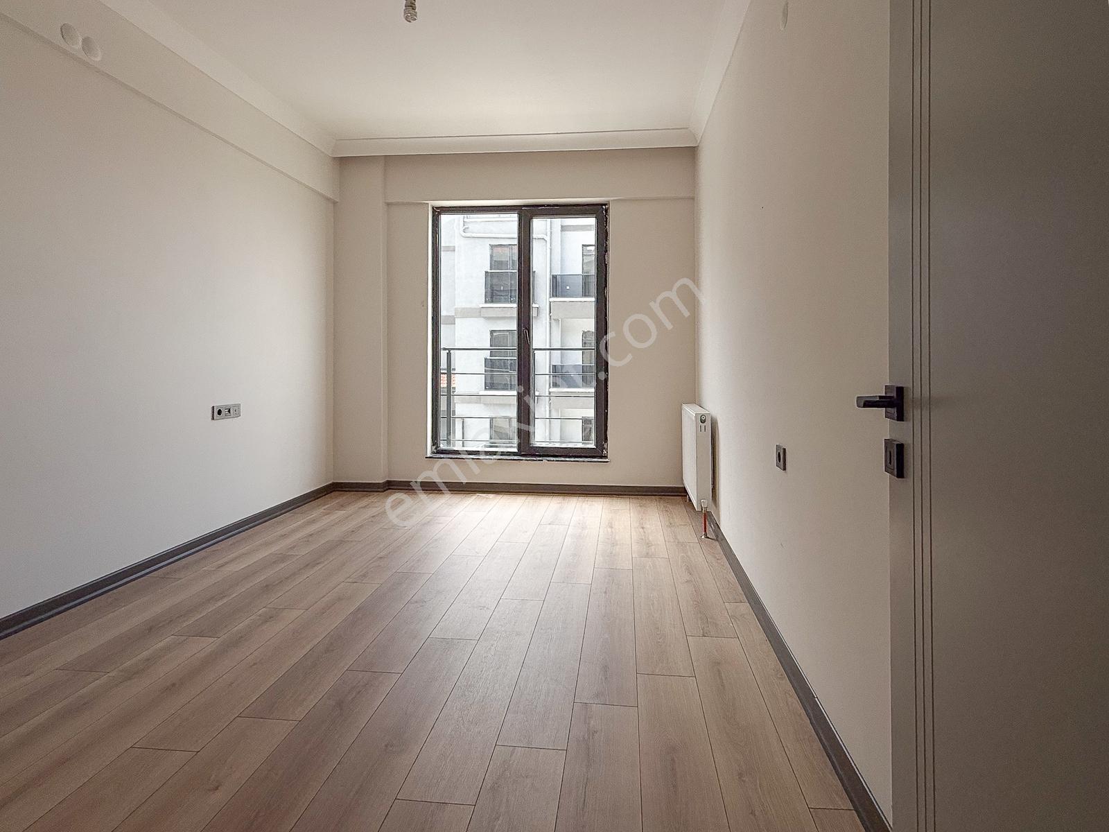 Gölbaşı İncek Kızılcaşar Kiralık 1+1 Ara Kat Geniş İskanlı Daire - Görsel 11