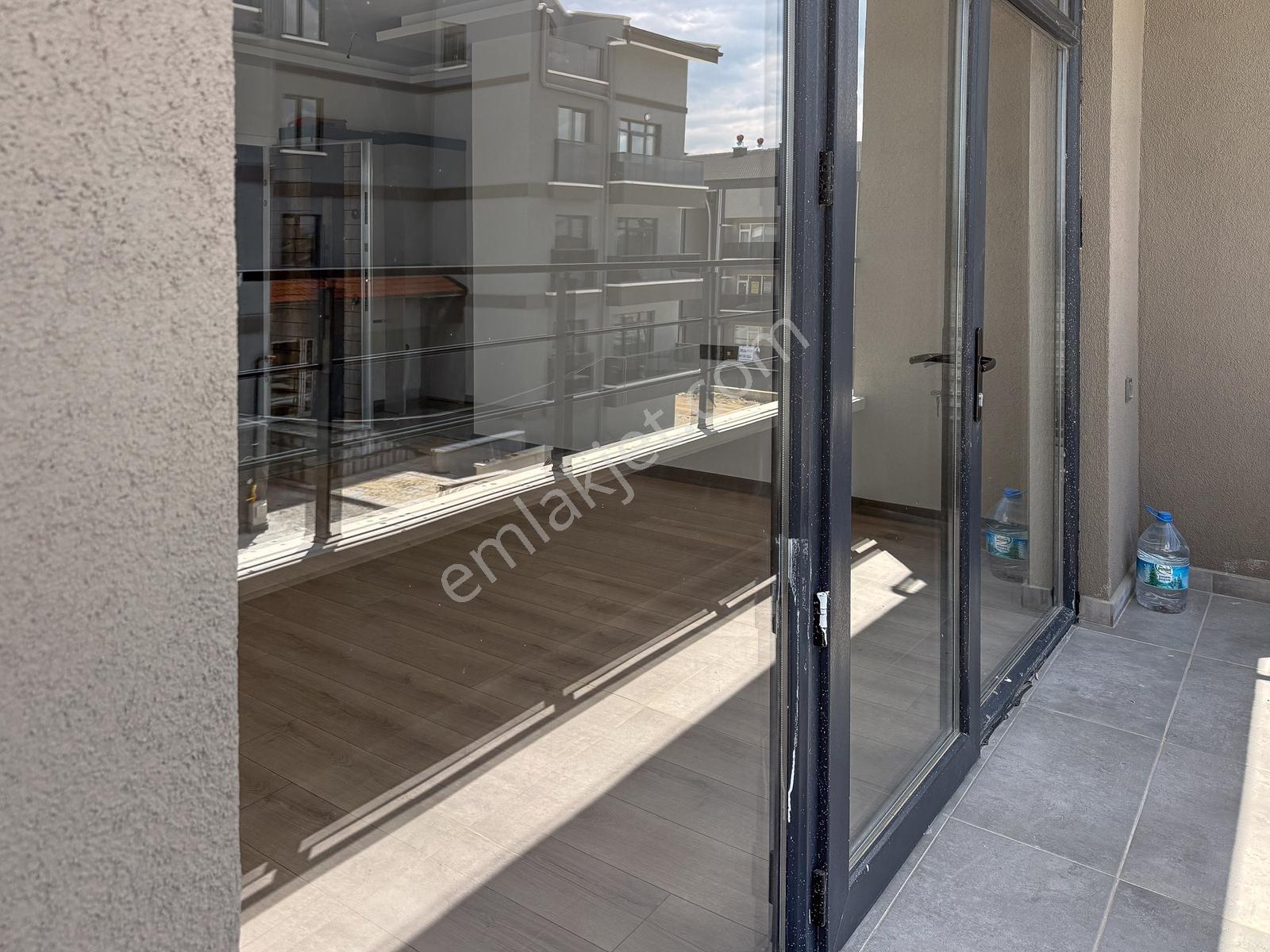 Gölbaşı İncek Kızılcaşar Kiralık 1+1 Ara Kat Geniş İskanlı Daire - Görsel 18