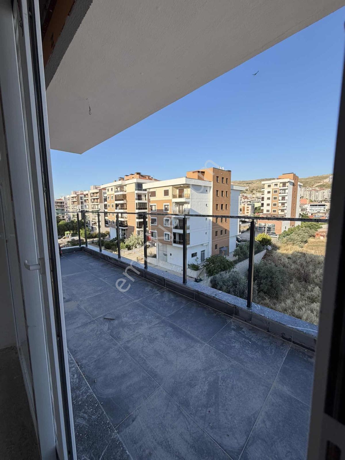 Çiğlide Satılık Daire 2+1 Havuzlu Sitede Lüks Daireler - Görsel 17