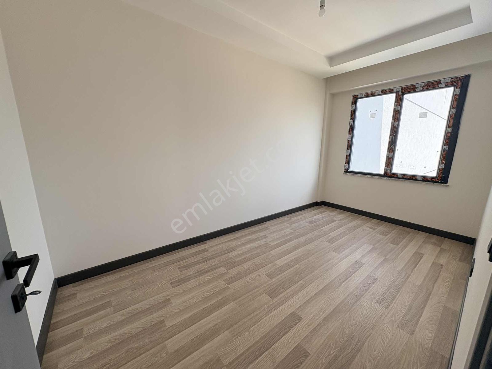 Site İçerisinde Kapalı Otoparklı 2+1 Ara Kat Daire - Görsel 5